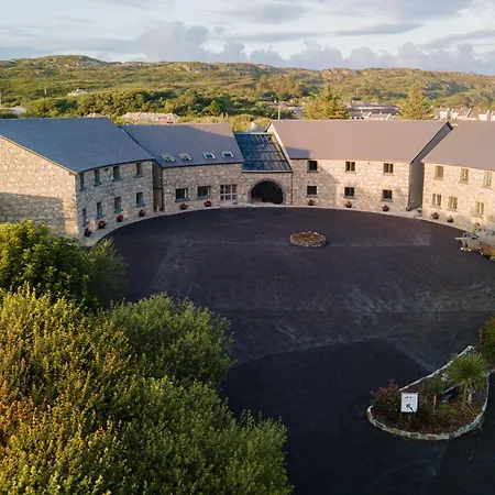 Hawthorn Lodge Clifden