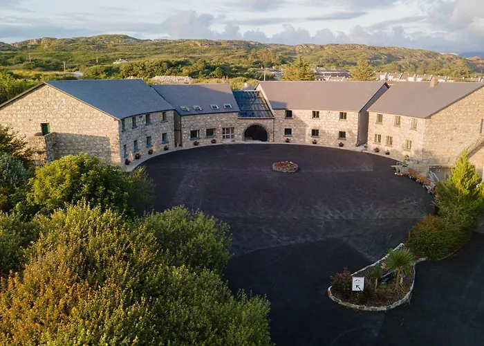 Hawthorn Lodge Clifden