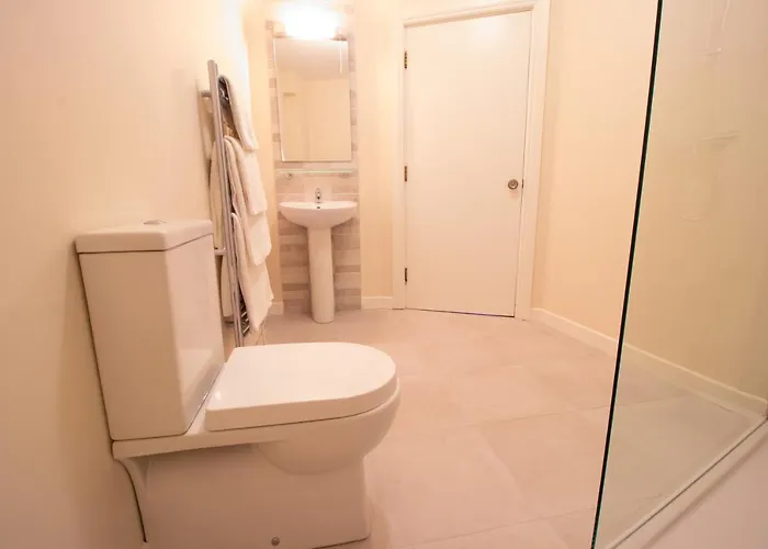 Hawthorn Lodge 克利夫登